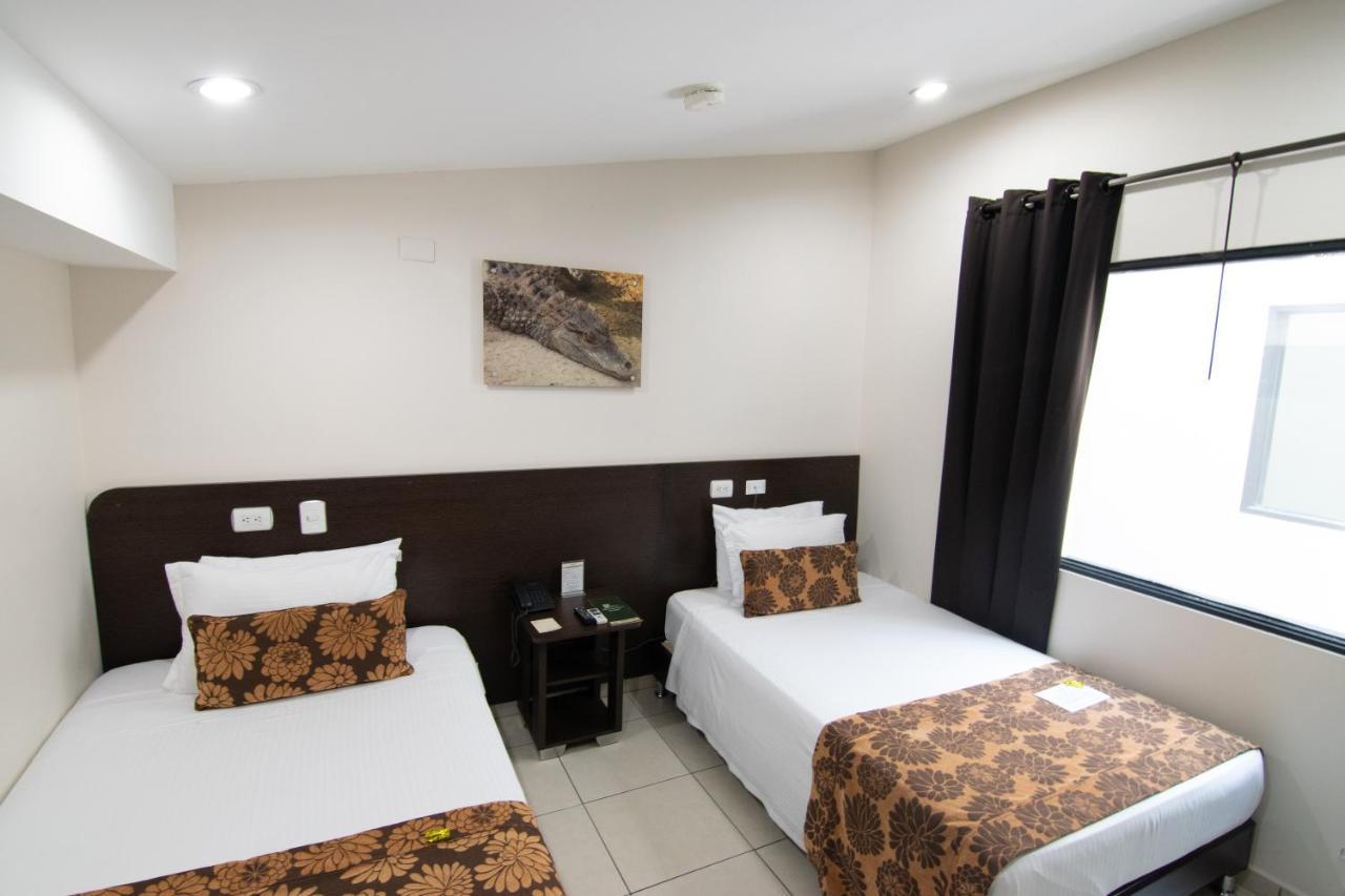 Hotel Poblado Boutique Express Medellín Eksteriør billede